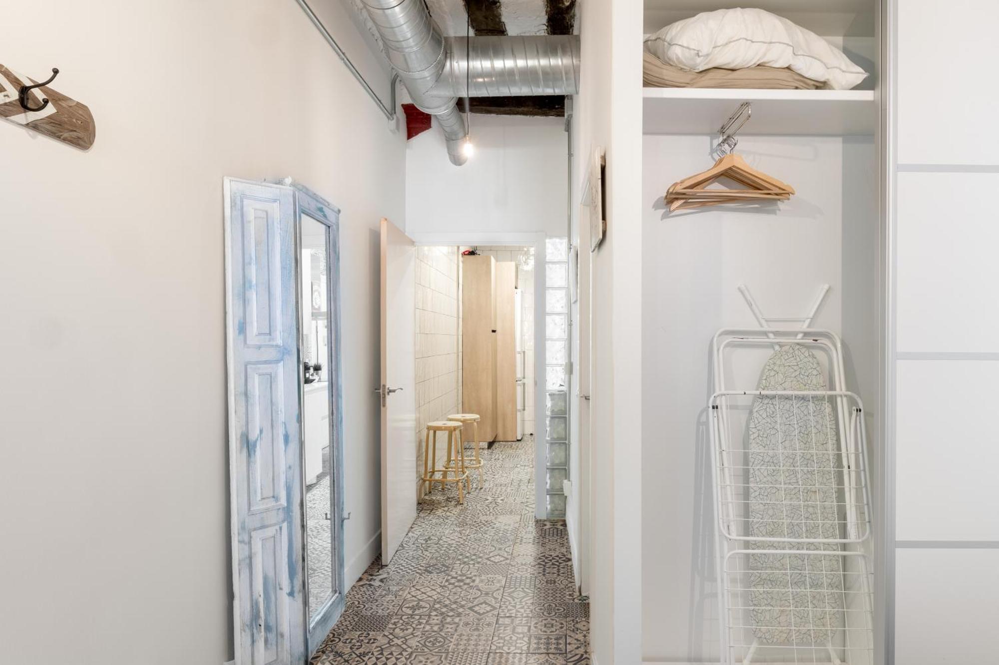 Vintage Apartment Near Puerta Del Sol مدريد المظهر الخارجي الصورة
