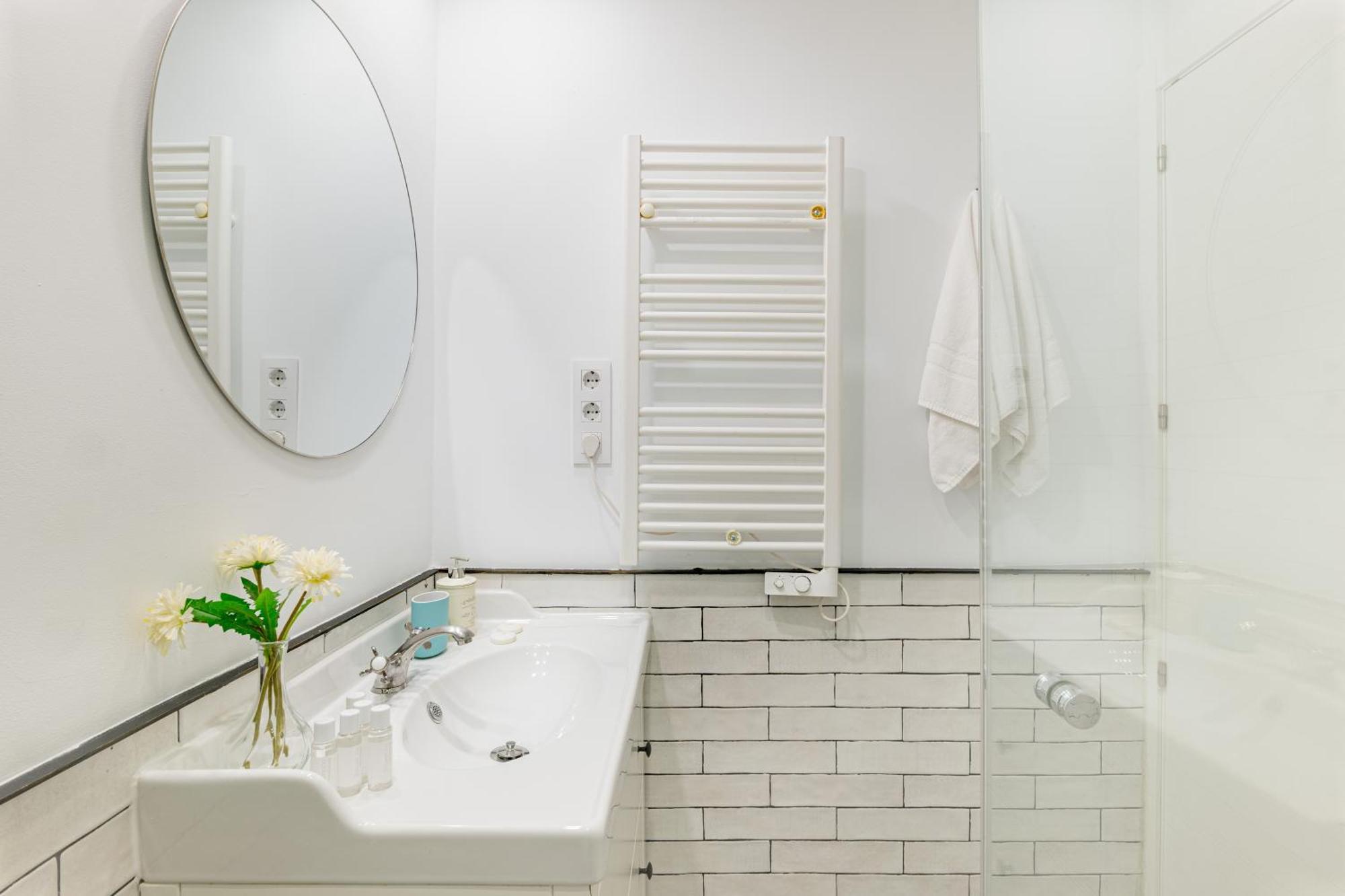 Vintage Apartment Near Puerta Del Sol مدريد المظهر الخارجي الصورة